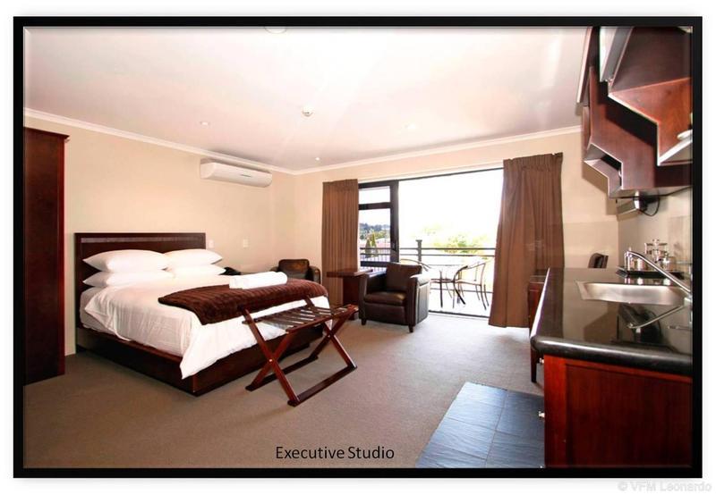 Aotea Motor Lodge Whanganui Kültér fotó Executive Studio
