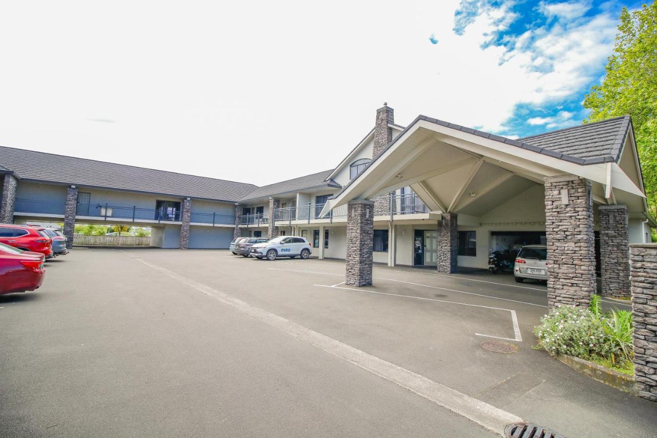 Aotea Motor Lodge Whanganui Kültér fotó The hotel in 2019
